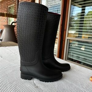 Tommy Hilfiger Embossed Black Women's Winter/Rain Boots